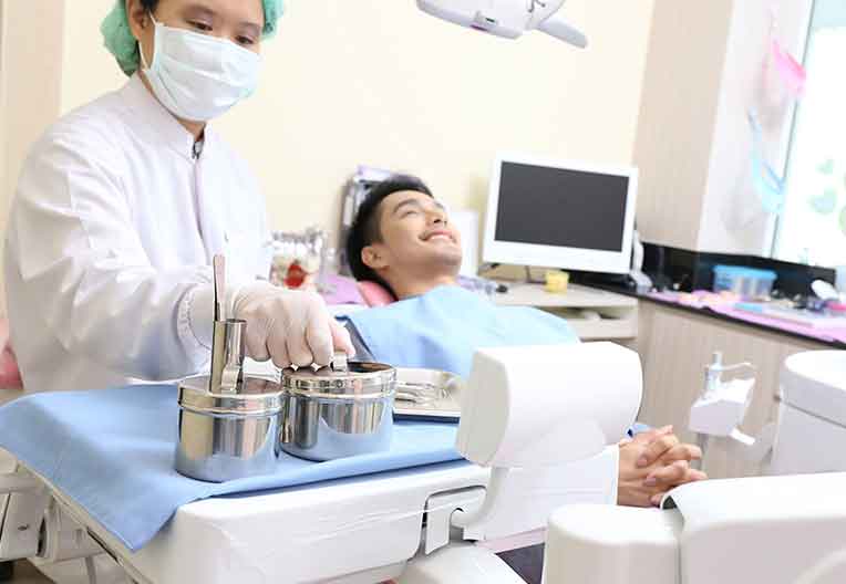 う蝕検知液を使用する大切さ